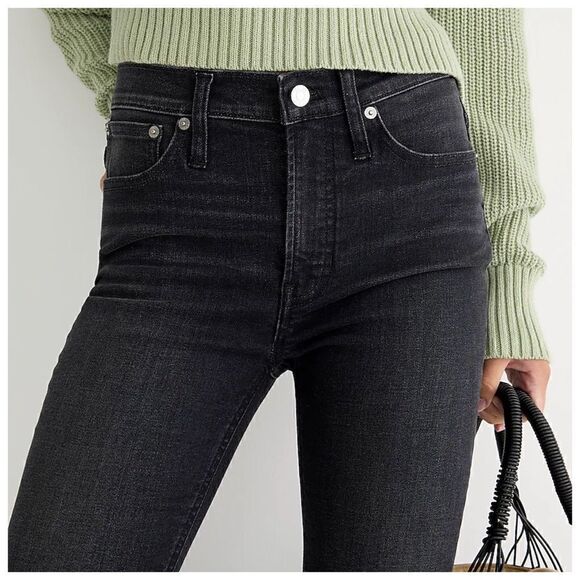 NWT J. Crew 9" Billie Demi Boot Crop Jean in Charcoal Wash 24 Petite - Picture 2 of 8